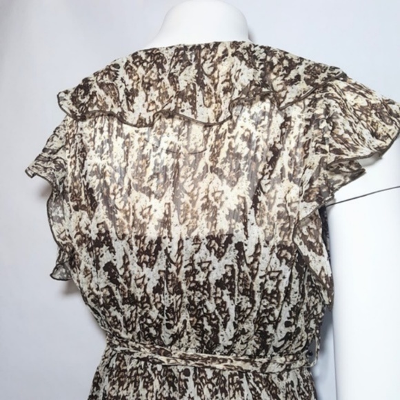 Animal Print Dress with Belt - Picture 5 of 8